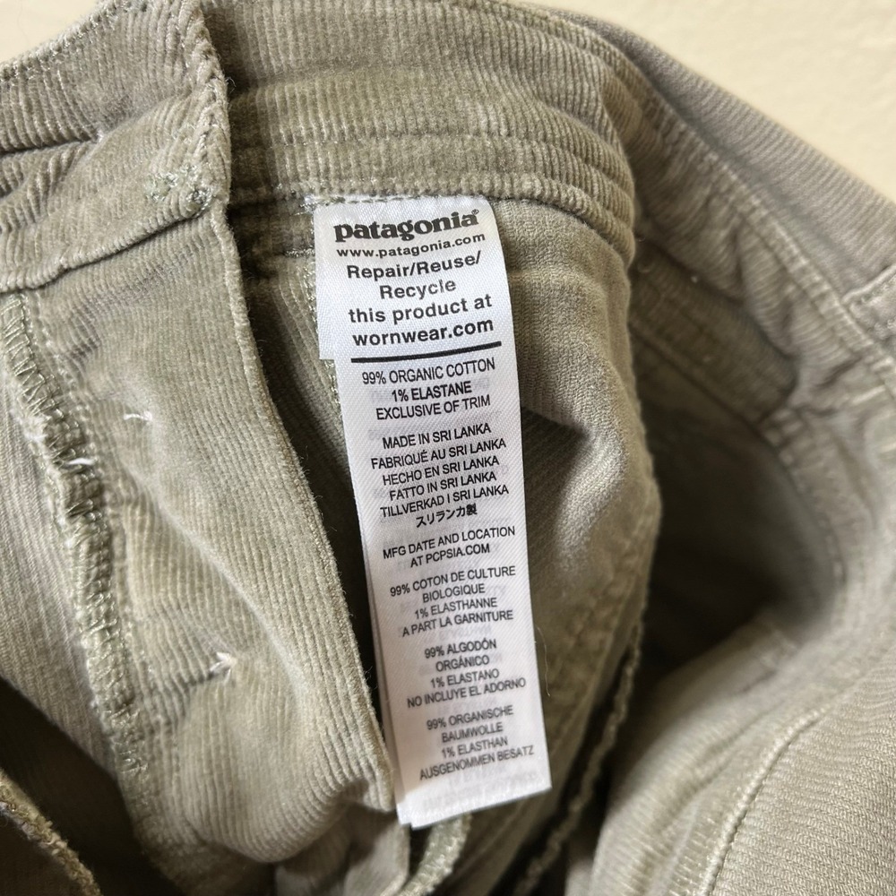 Patagonia Stand Up Corduroy Overalls Womens 2 Sage Green Organic Cotton Wide Leg - Picture 10 of 15